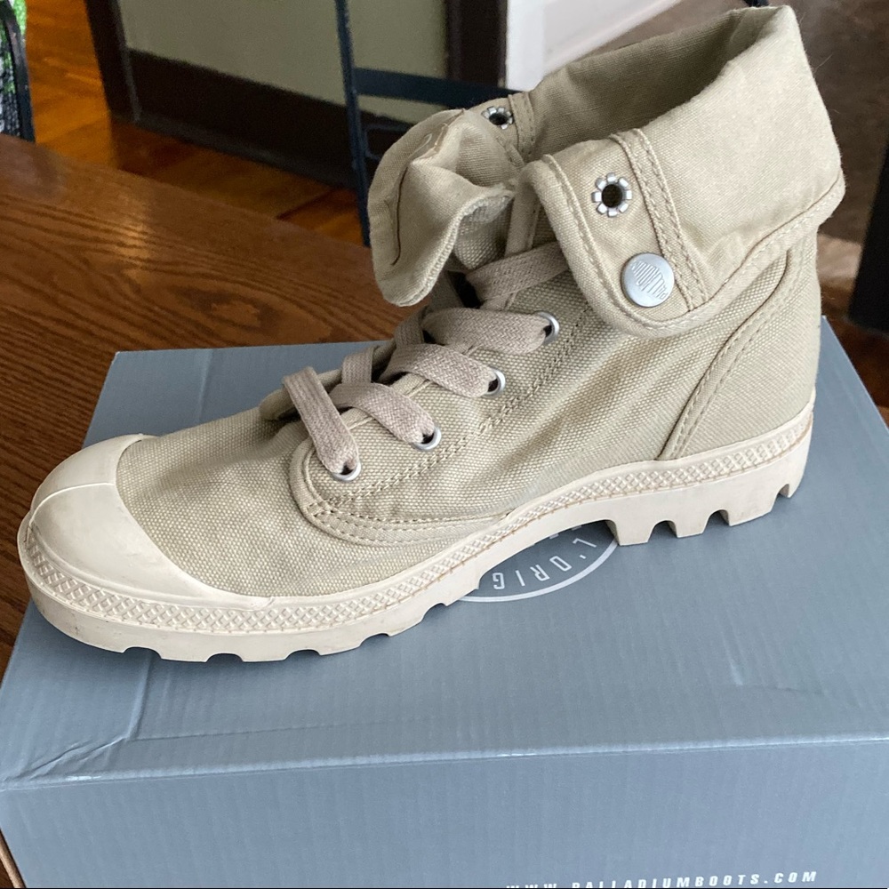 Palladium boots WOMENS BAGGY